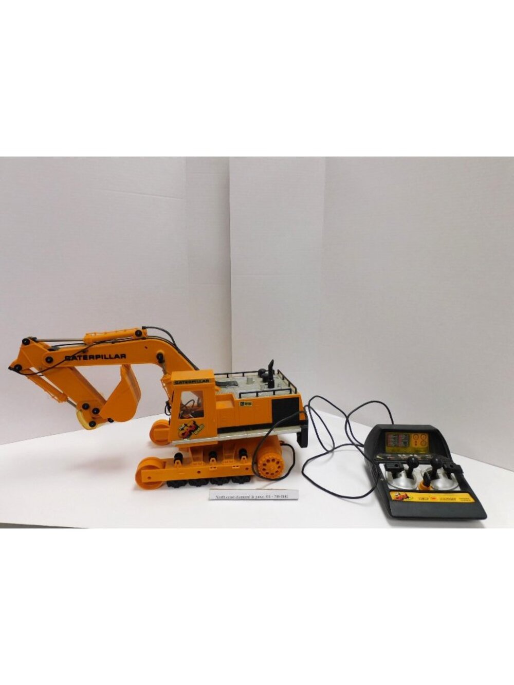 Vintage New Bright CAT 245D 1988 W/ Remote Works No Tracks As Is DW656